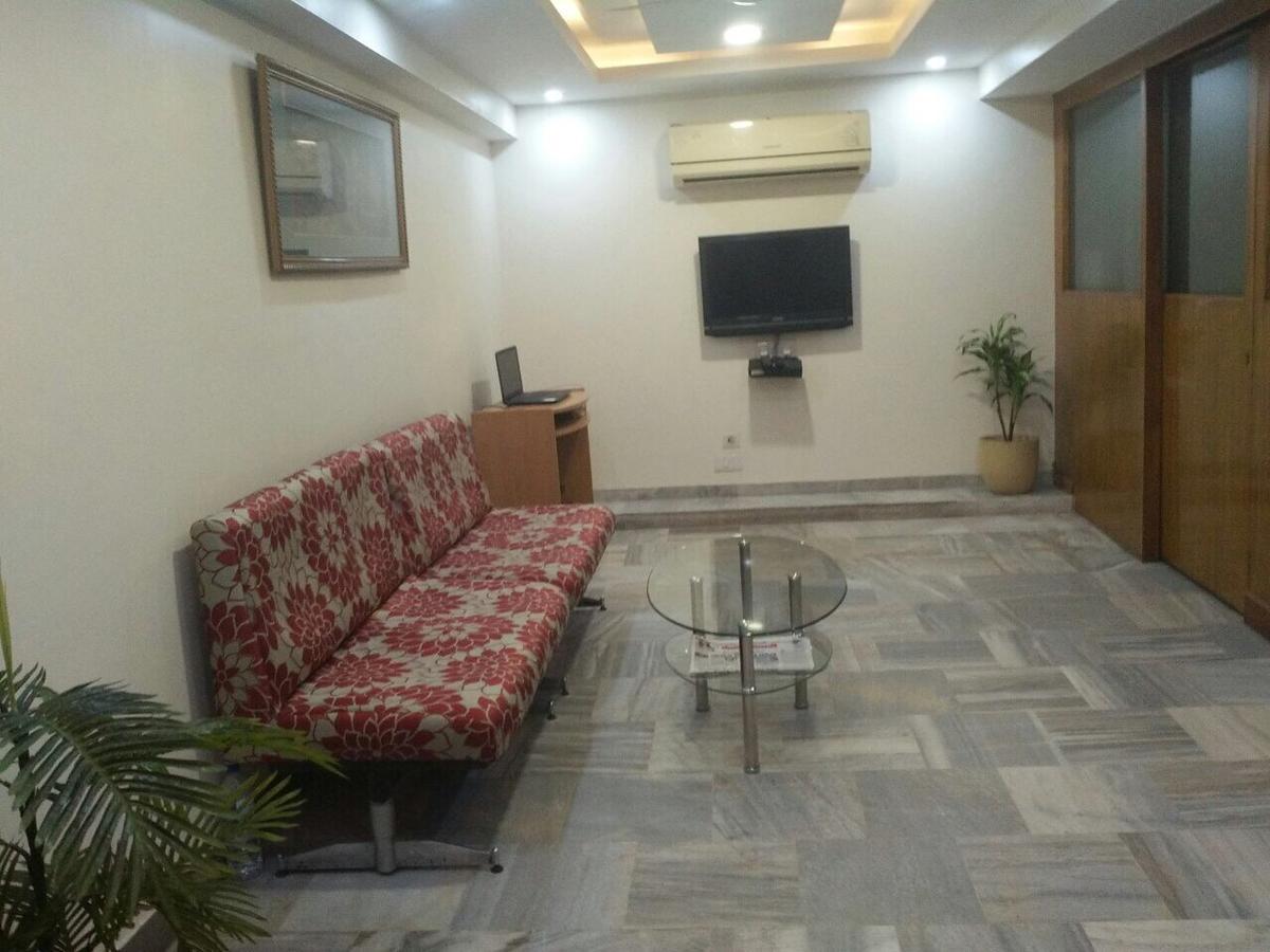 Pamposh Guest House Gk II Market New Delhi Luaran gambar