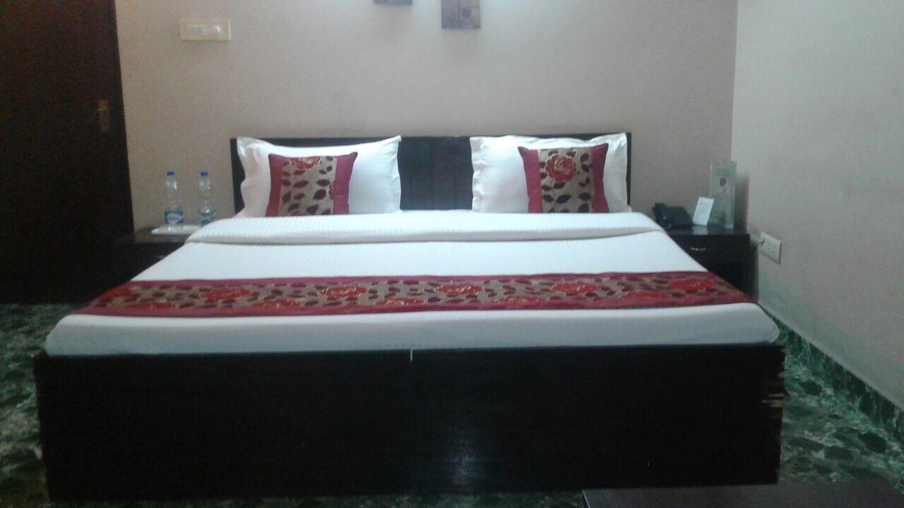 Pamposh Guest House Gk II Market New Delhi Luaran gambar